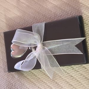 🍷Silver Heart Wine Stopper